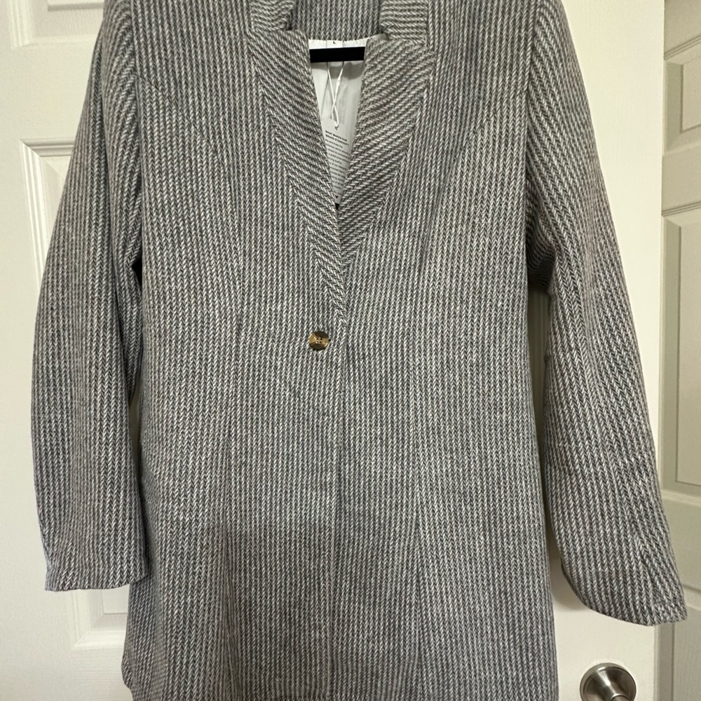 Elegant Gray Striped Women's Blazer